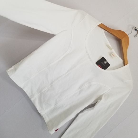 NWT Levi's White Slim Fit Long Sleeve Top Size Medium - Picture 2 of 7